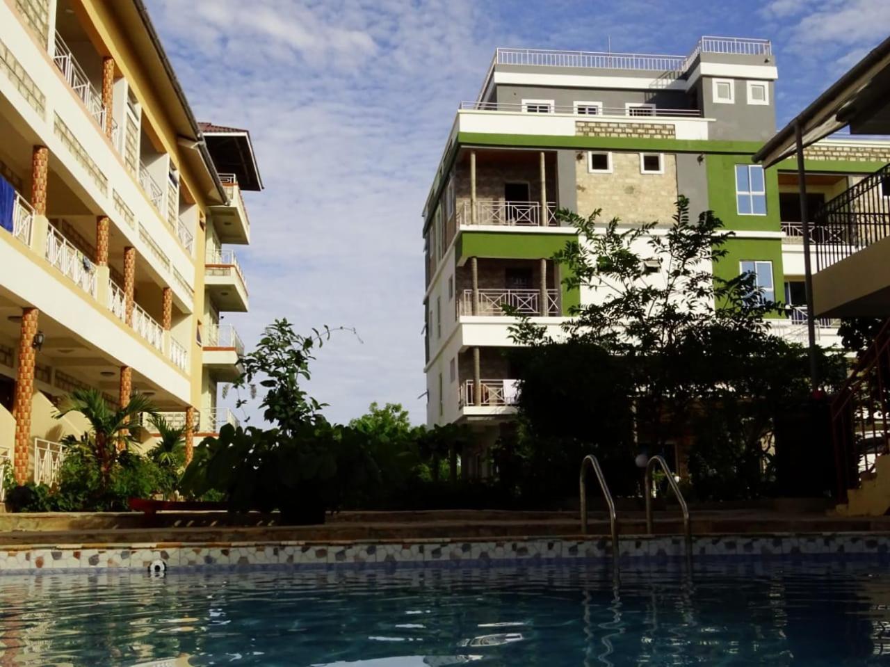 Diplomat Diani Beach Resort Екстер'єр фото