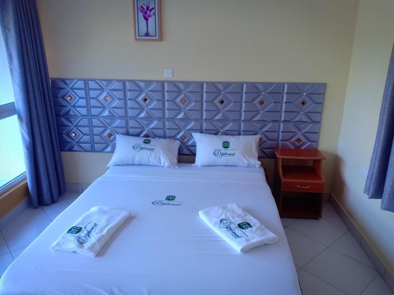 Diplomat Diani Beach Resort Екстер'єр фото
