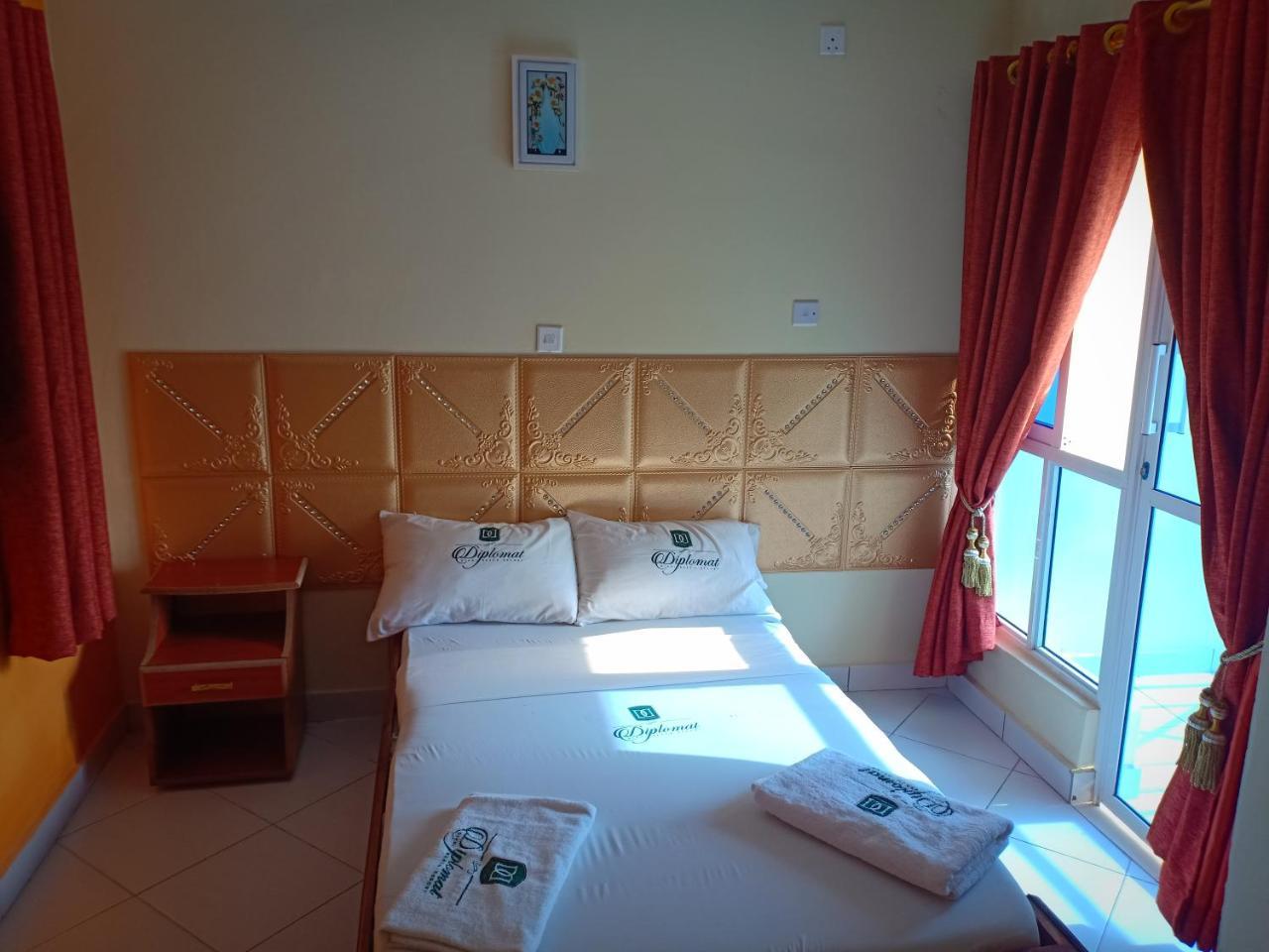 Diplomat Diani Beach Resort Екстер'єр фото