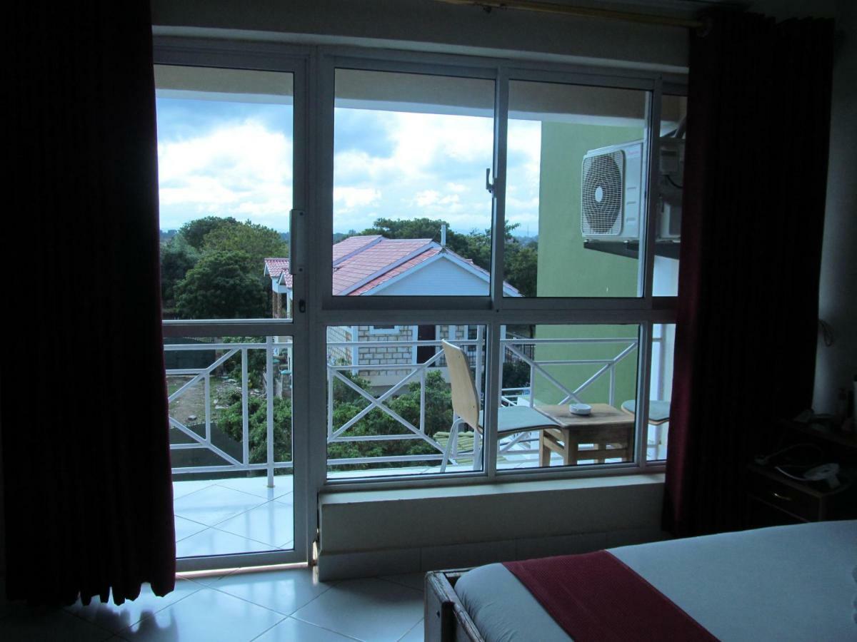Diplomat Diani Beach Resort Екстер'єр фото