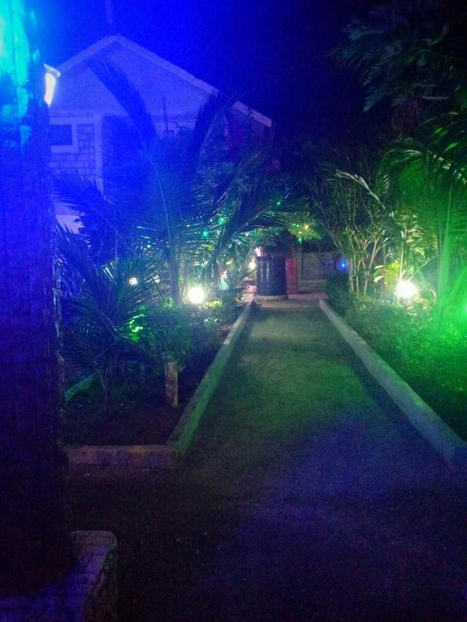 Diplomat Diani Beach Resort Екстер'єр фото